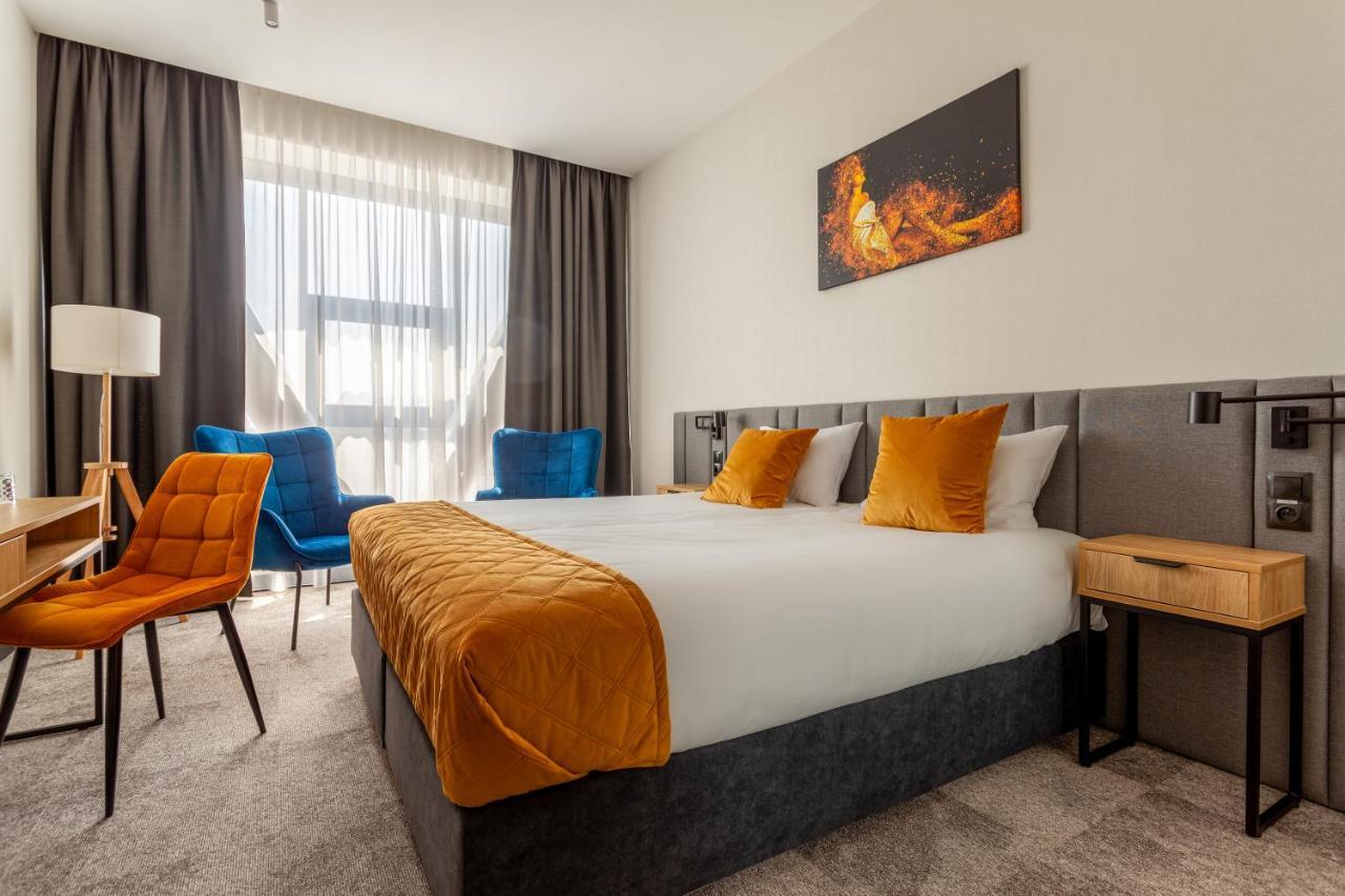 Sante Hotel